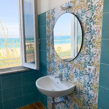 Conero-alba Al Mare-bilocali Adiacenti E V I S T A Mare Apartment *