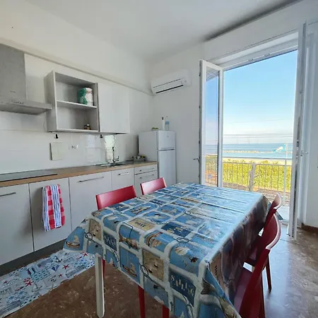 Conero-alba Al Mare-bilocali Adiacenti E V I S T A Mare